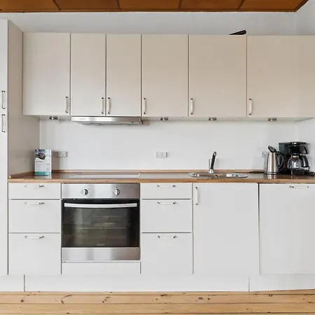Ensio - 150m From The Sea By Interhome *